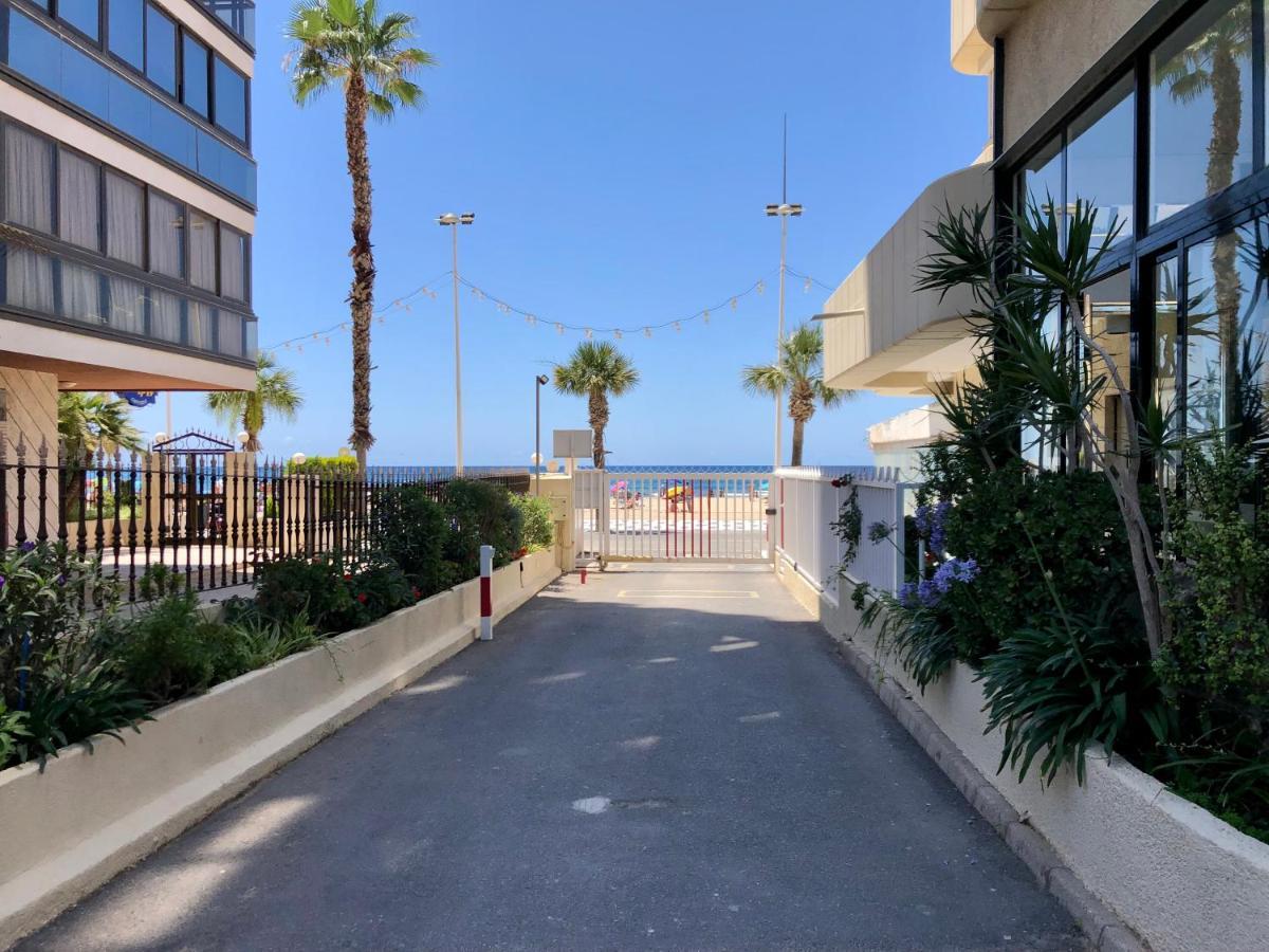 Apartamento Torre Levante, Primera Linea De Playa Μπένιντορμ Εξωτερικό φωτογραφία
